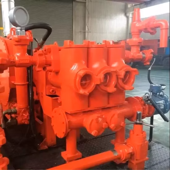Плунжерный насос для обслуживания скважин/насос для гидроразрыва пласта